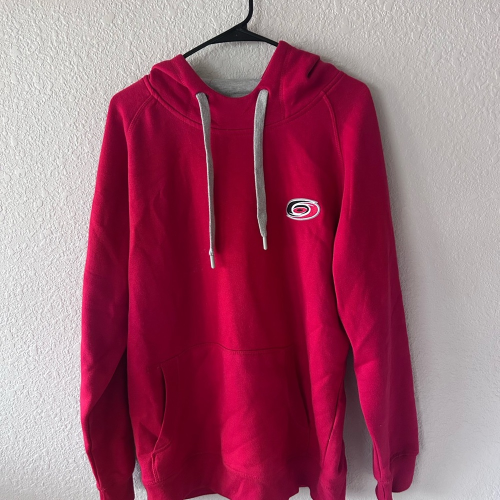 Red Carolina Hurricanes Hoodie - Picture 5 of 7
